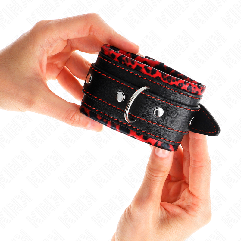 KINK - RED/BLACK FUR LINED WRIST RESTS ADJUSTABLE 17-29 CM X 6 CM
