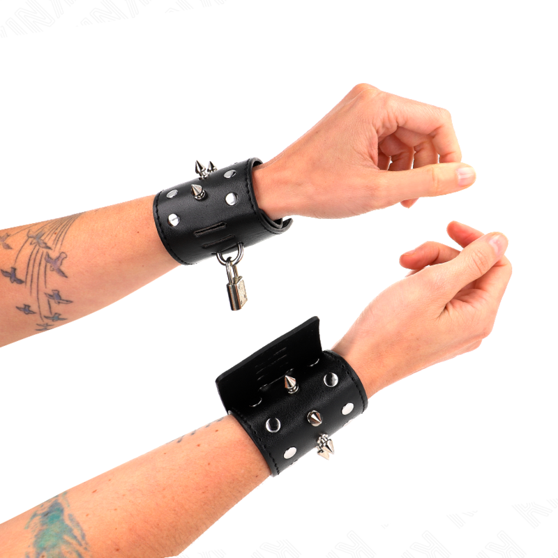 KINK - PUNK WRIST CUPS WITH SPIKES 25 X 6 CM