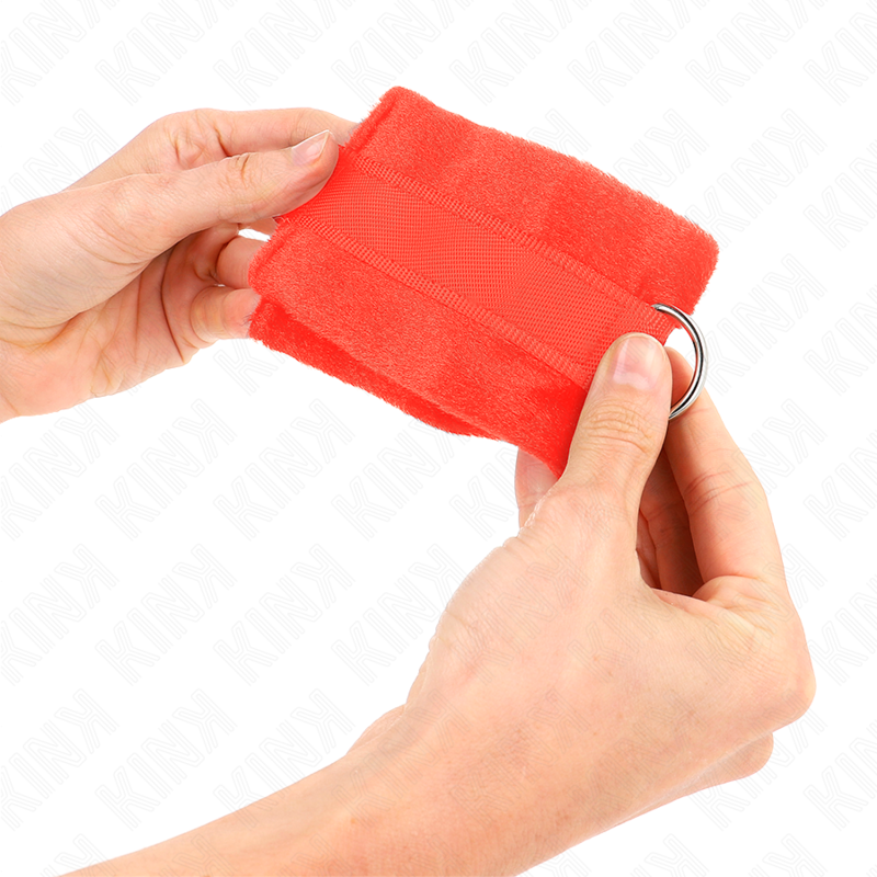KINK - RED FUR BEGINNER CUFF WARMERS 30 X 7 CM