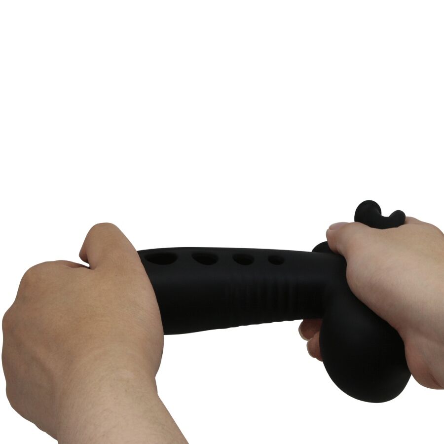 PRETTY LOVE - SKULL PENIS SLEEVE WITH BLACK AIRBAG