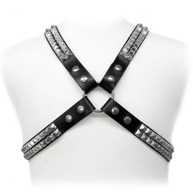 LEATHER BODY - HARNESS WITH PYRAMID STUDS